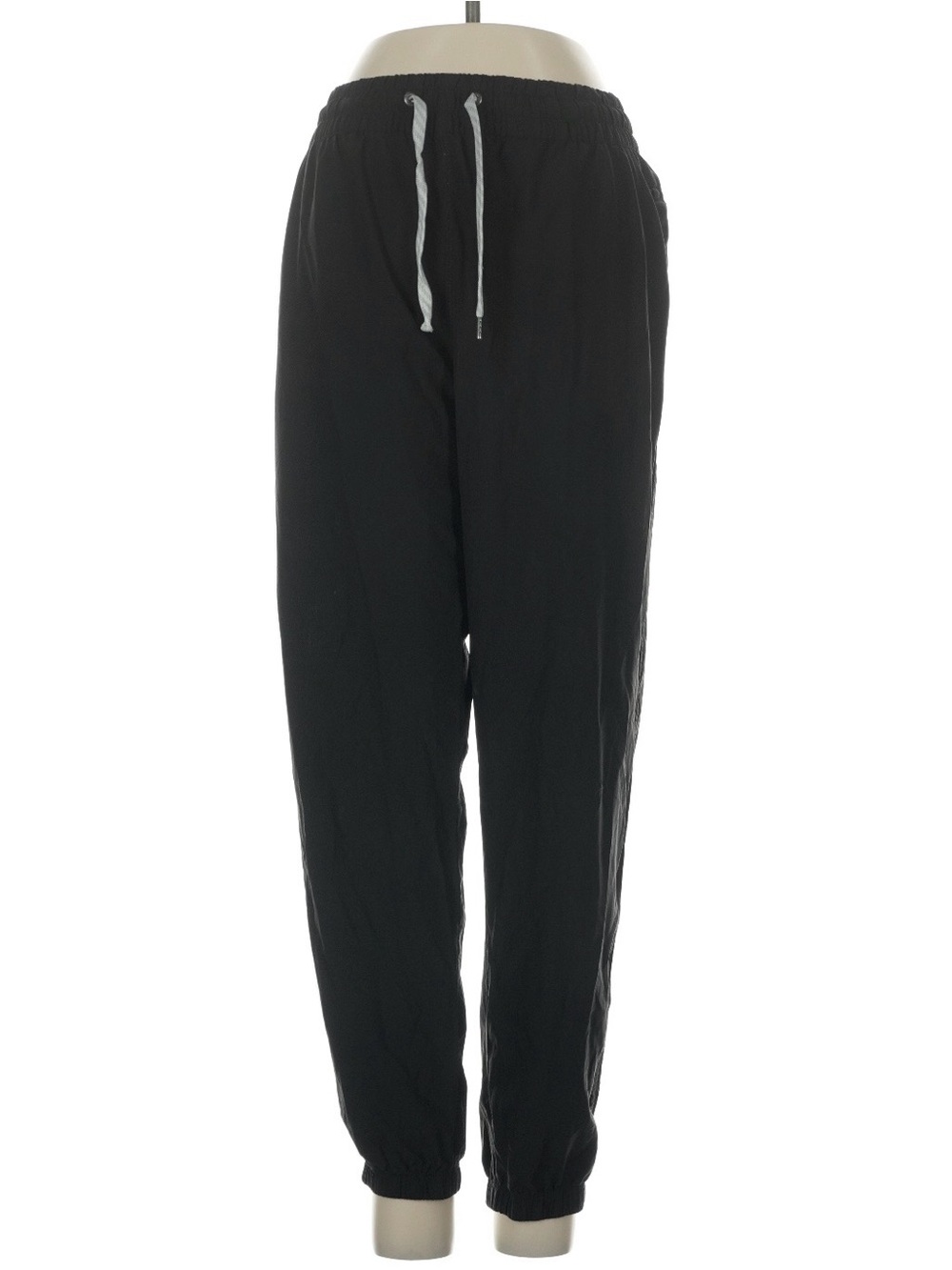 Vuori Nylon Rip Stop Traveler Jogger Black Drawstring Jogger Pants